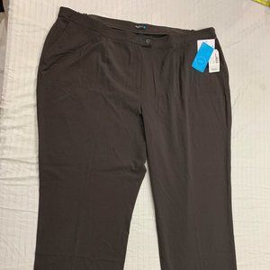 ❄️ NWT MAGGIE BARNES STRETCH WOMENS PANTS SIZE 9 ❄️